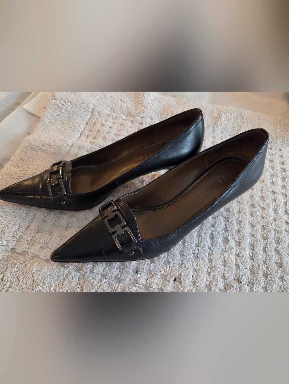 AK Anne Klein Pointed Toe Kitten Heel Loafer Pumps, 8M 90s Goth Whimsigoth Black